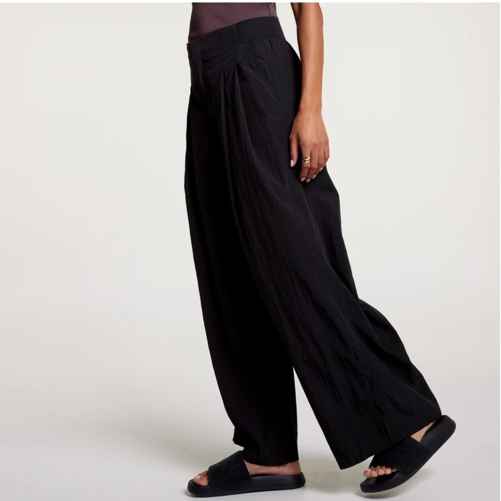 CALIA NWT Wide Leg Pants Journey